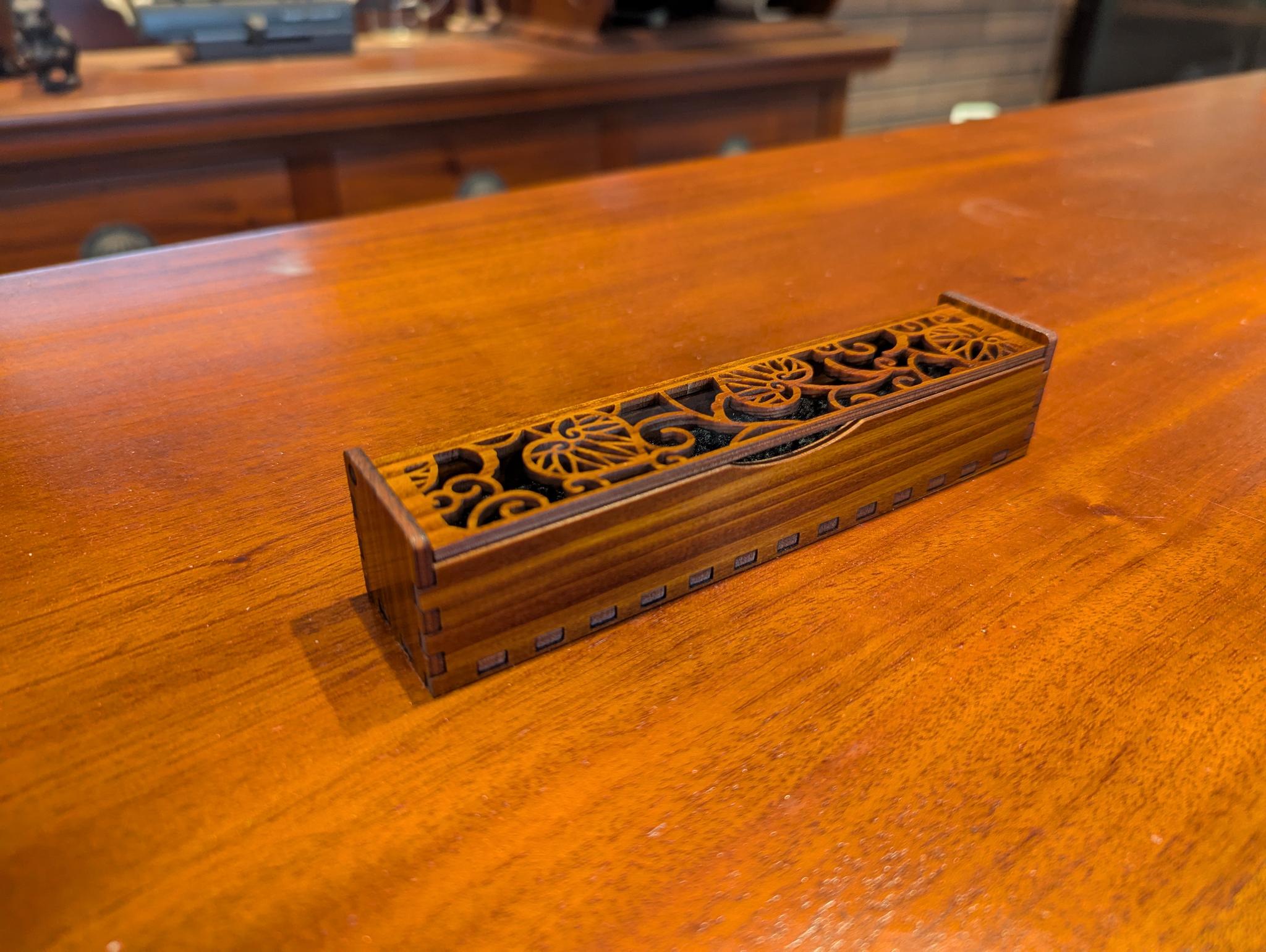 横置き香炉SYLANIS（シラニス）大　葵文様